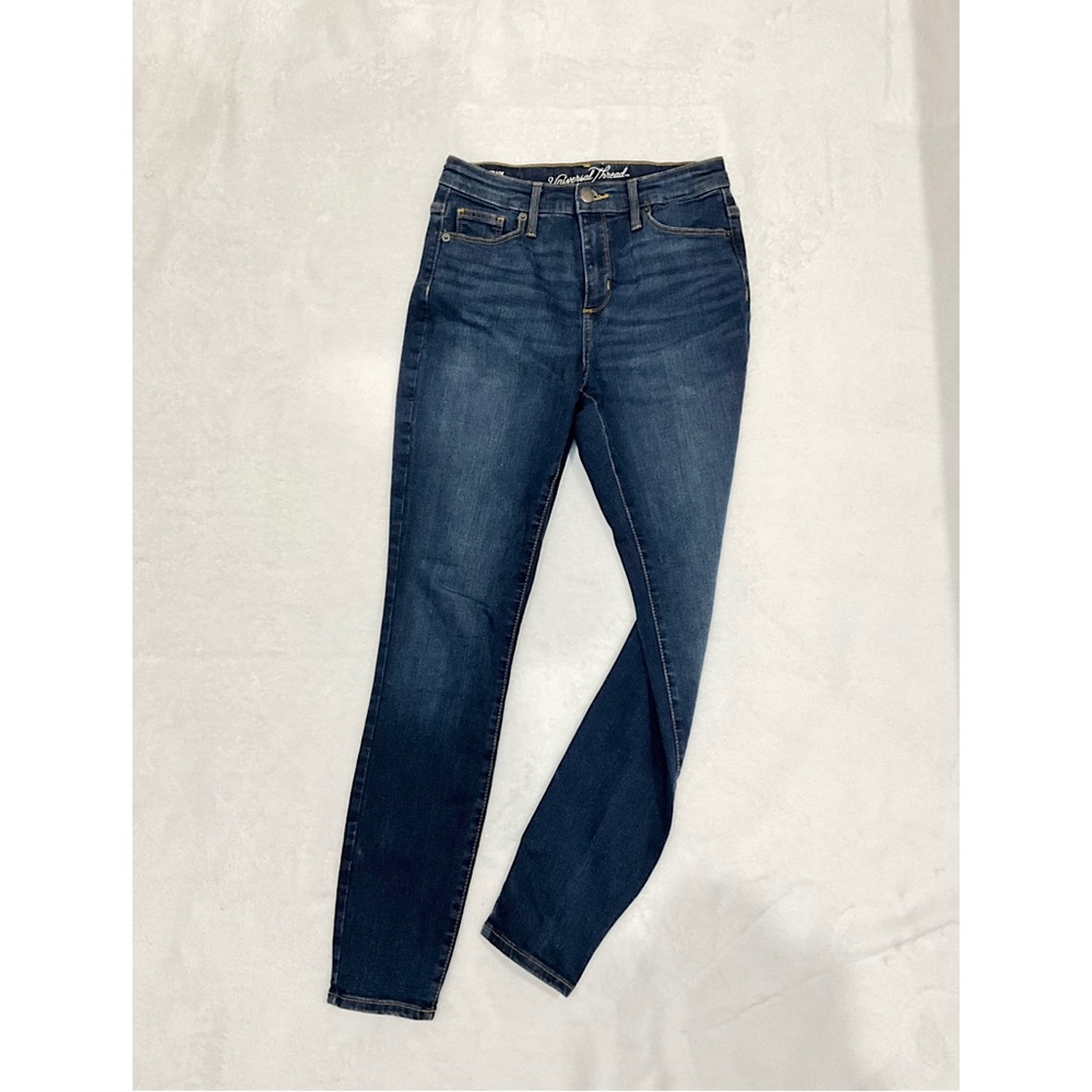 High Rise Skinny Jeans - Picture 2 of 5
